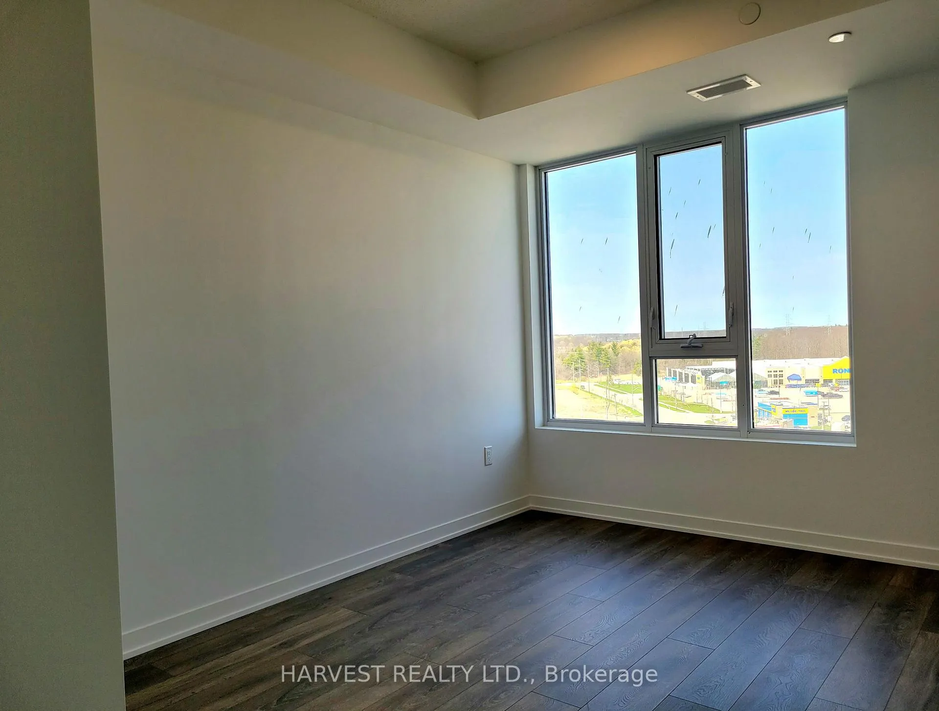 Photo 13 of Unit C1006, 4878 Powers Common, Burlington, Alton — HOMEH