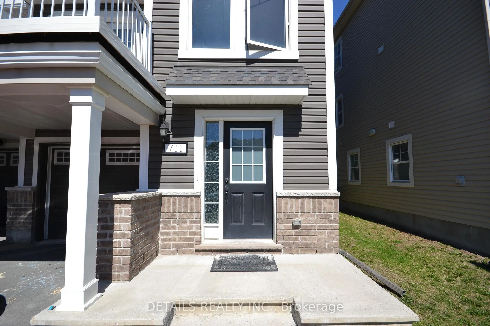 Photo 2 of 711 Juneberry Lane, Ottawa, Kanata - Emerald Meadows/Trailwest — HOMEH