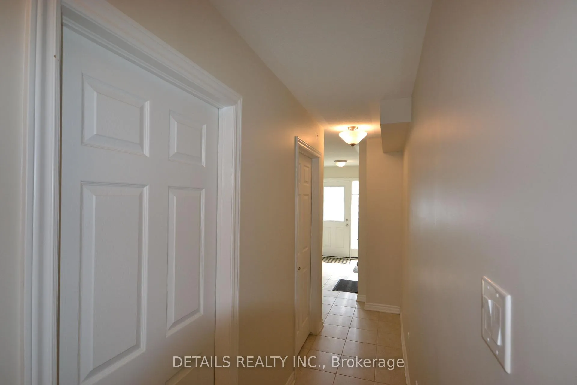 Photo 5 of 711 Juneberry Lane, Ottawa, Kanata - Emerald Meadows/Trailwest — HOMEH