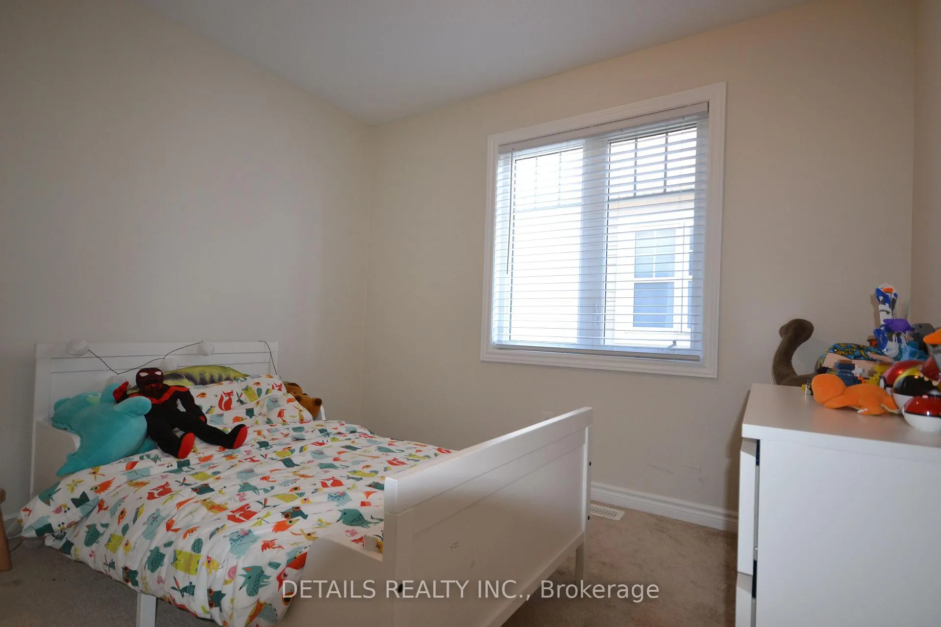 Photo 13 of 711 Juneberry Lane, Ottawa, Kanata - Emerald Meadows/Trailwest — HOMEH