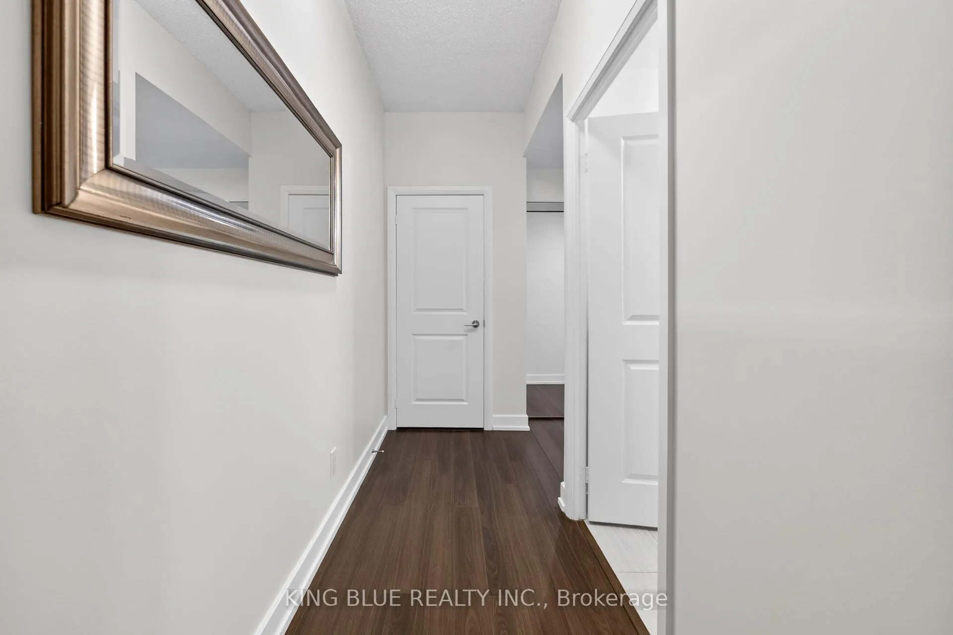 Photo 7 of Unit 310, 6 Eva Road, Etobicoke, Etobicoke West Mall — HOMEH