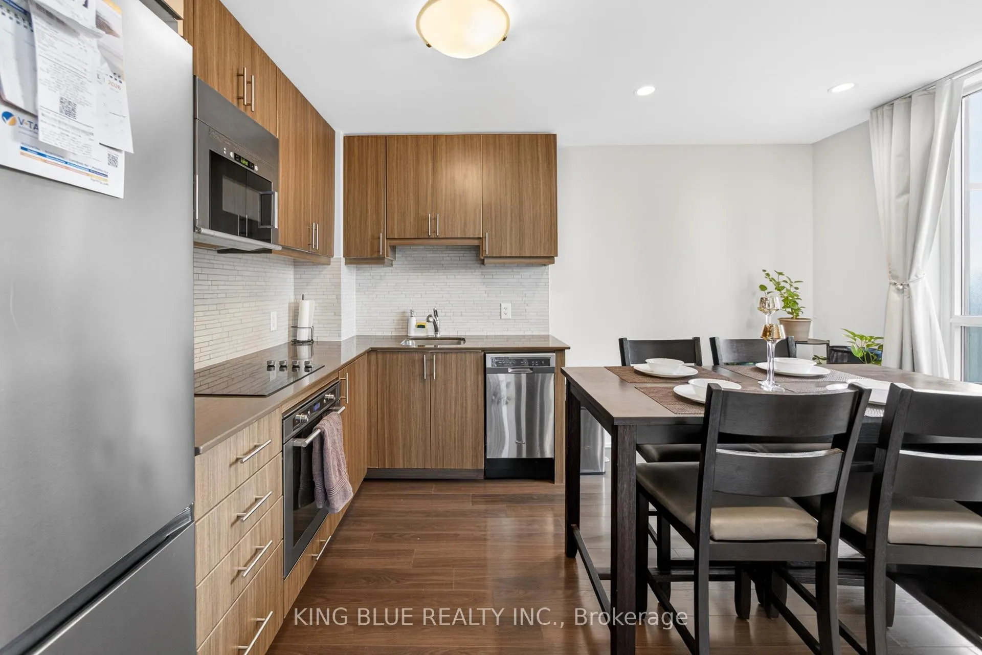 Photo 17 of Unit 310, 6 Eva Road, Etobicoke, Etobicoke West Mall — HOMEH
