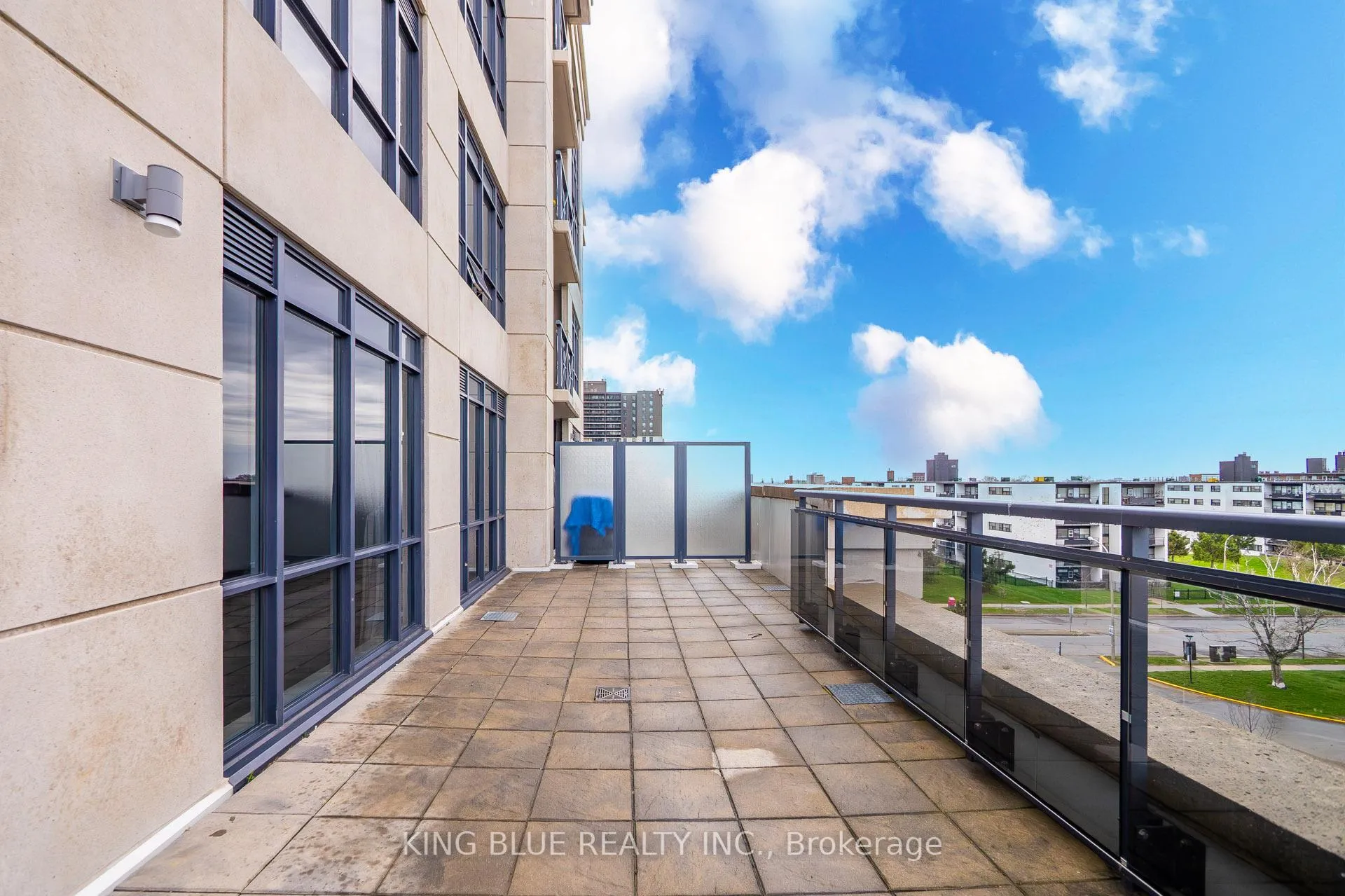 Photo 31 of Unit 310, 6 Eva Road, Etobicoke, Etobicoke West Mall — HOMEH