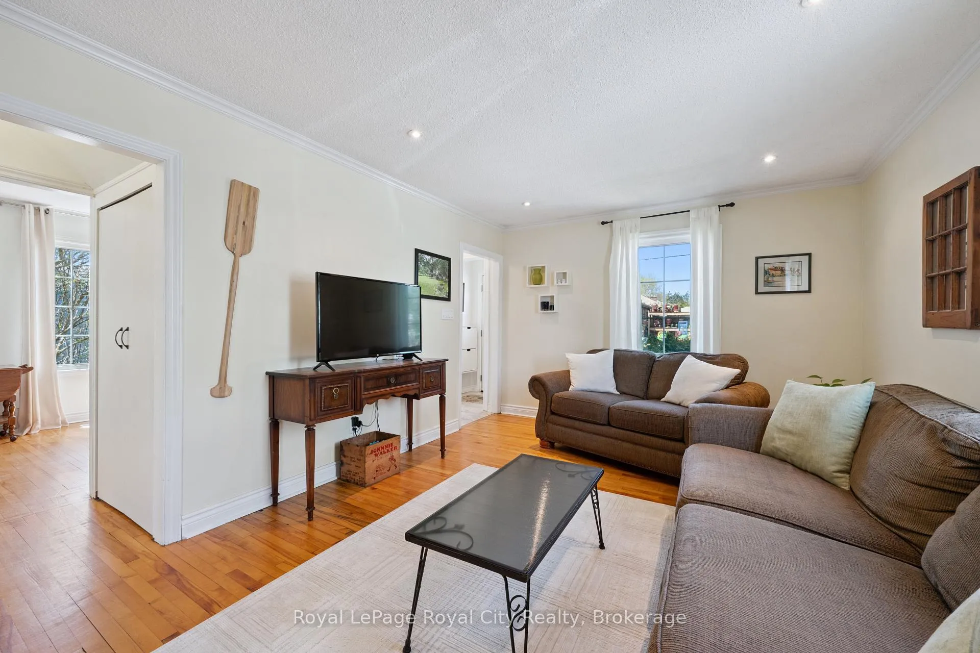 Photo 6 of 476 Paisley Road, Guelph, Junction/Onward Willow — HOMEH