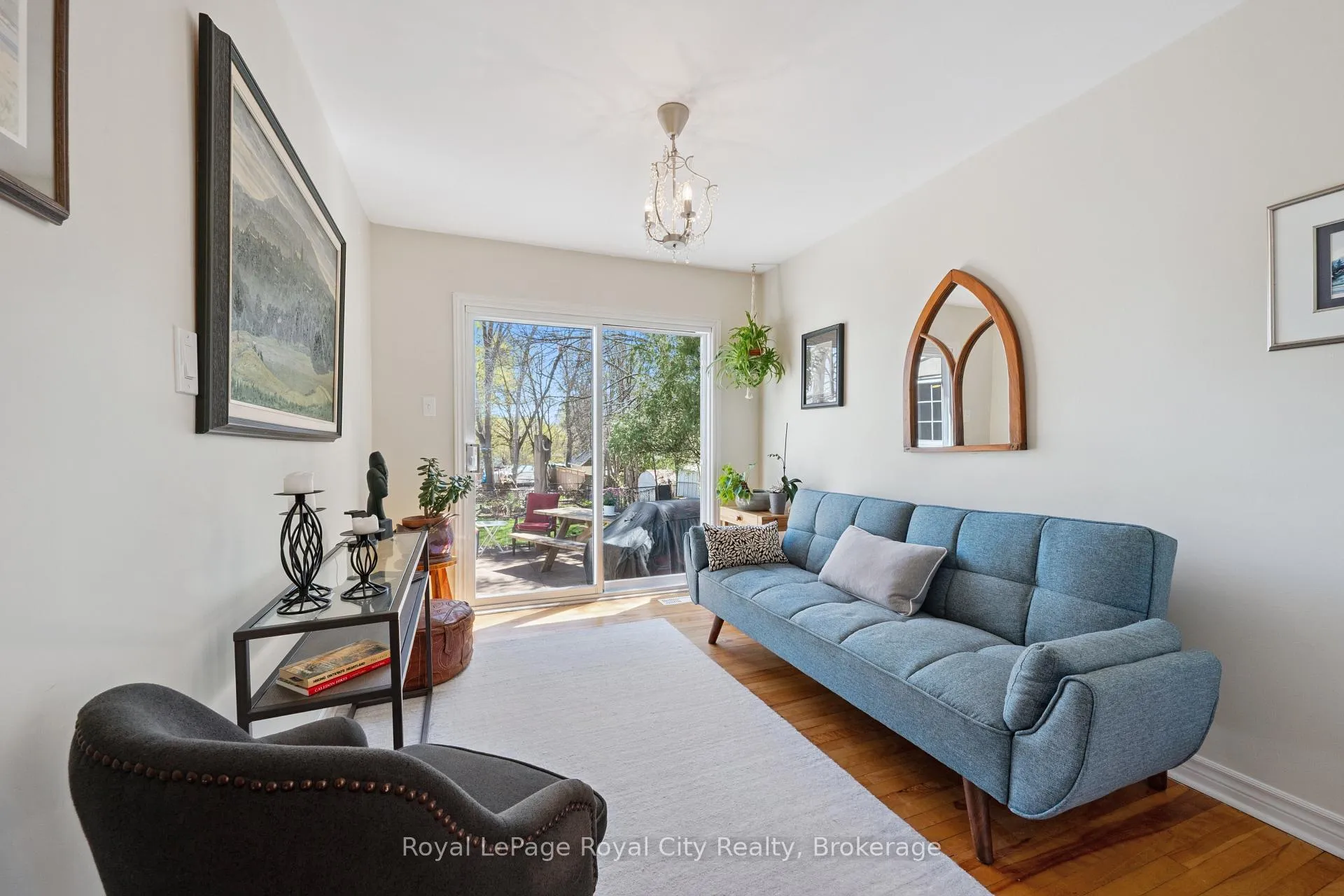 Photo 16 of 476 Paisley Road, Guelph, Junction/Onward Willow — HOMEH