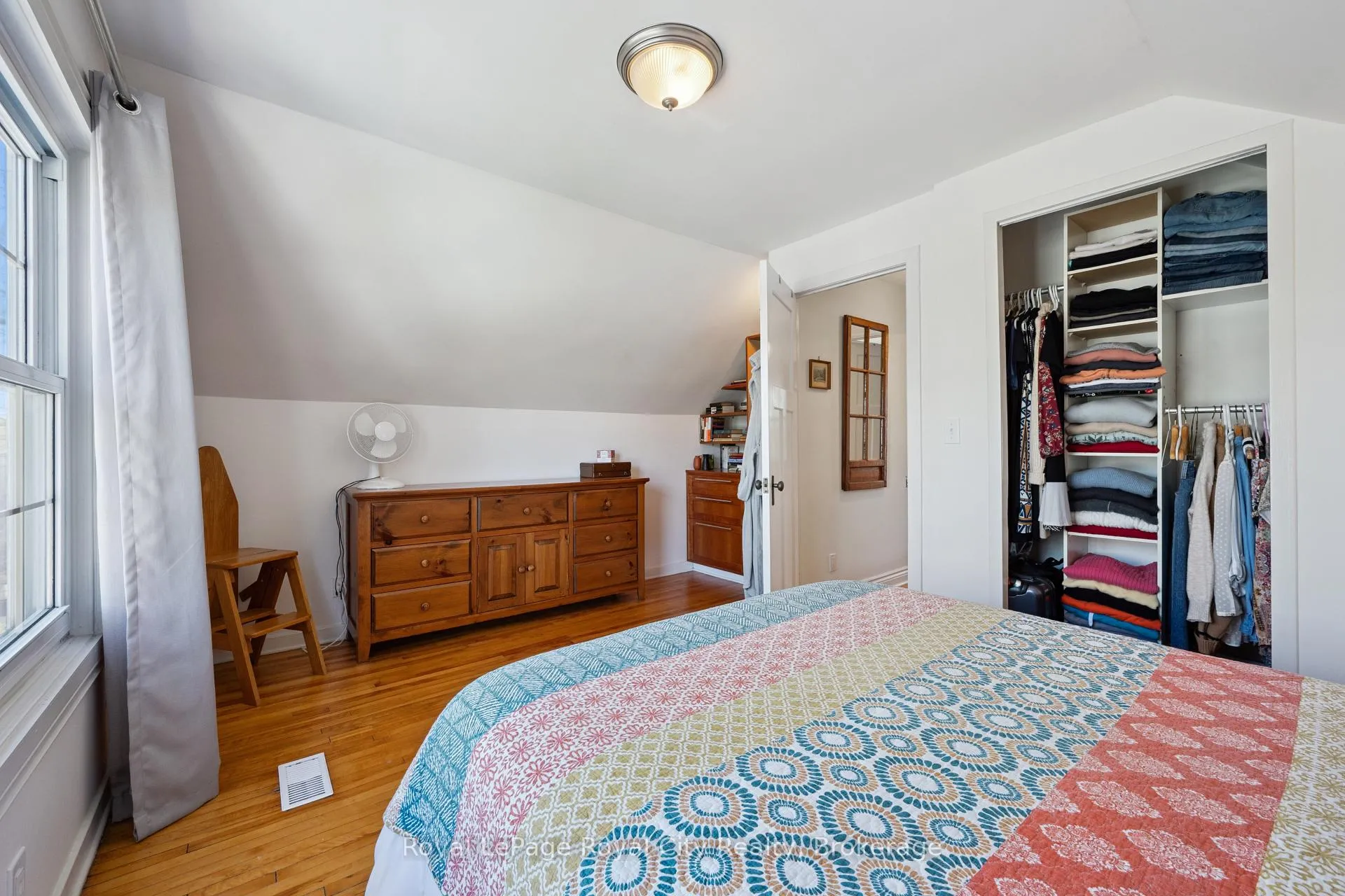 Photo 22 of 476 Paisley Road, Guelph, Junction/Onward Willow — HOMEH