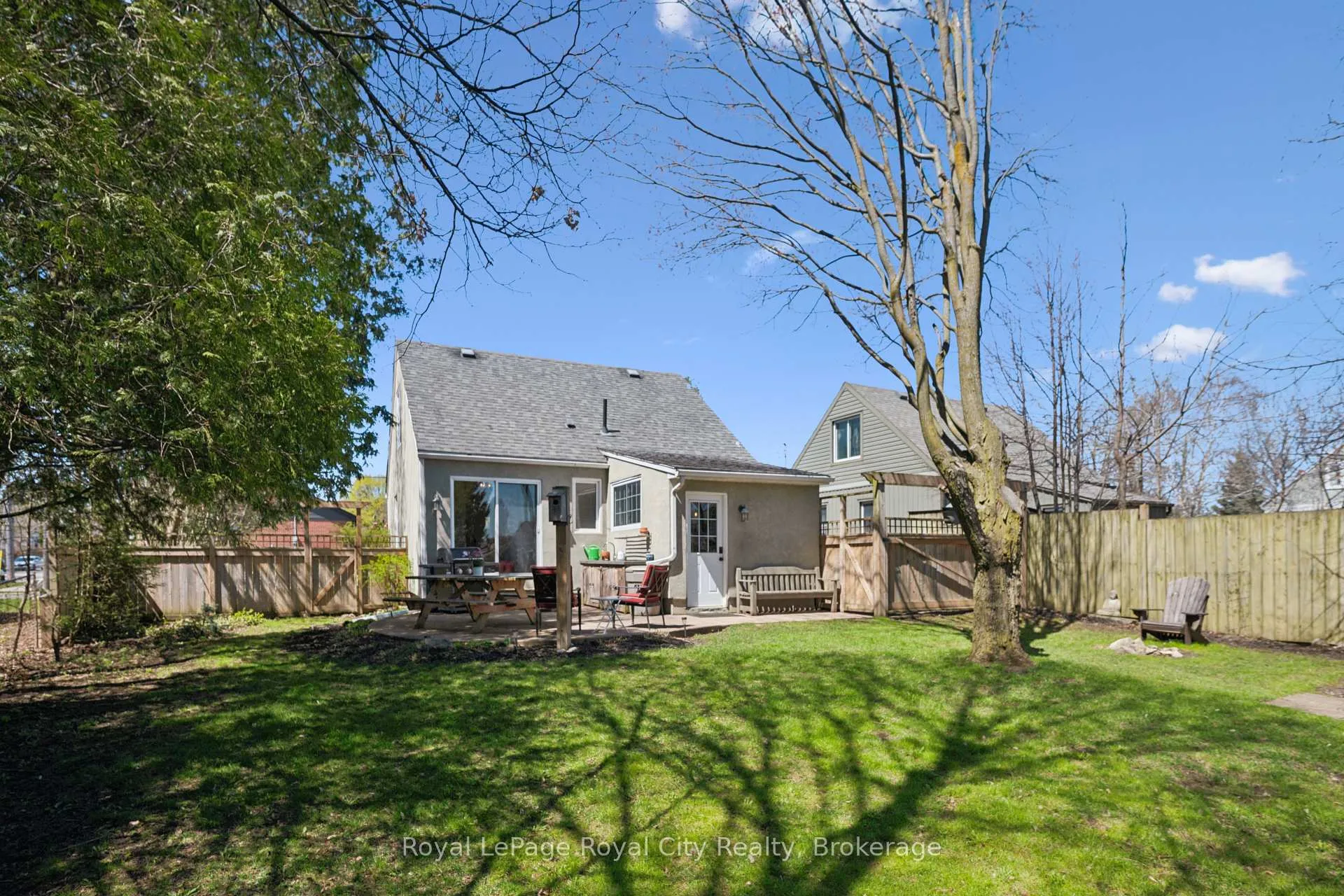 Photo 31 of 476 Paisley Road, Guelph, Junction/Onward Willow — HOMEH