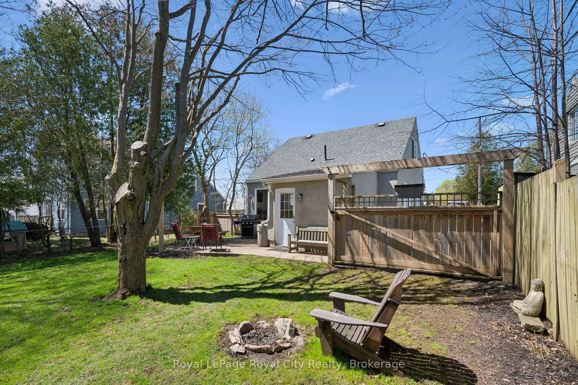 Photo 38 of 476 Paisley Road, Guelph, Junction/Onward Willow — HOMEH