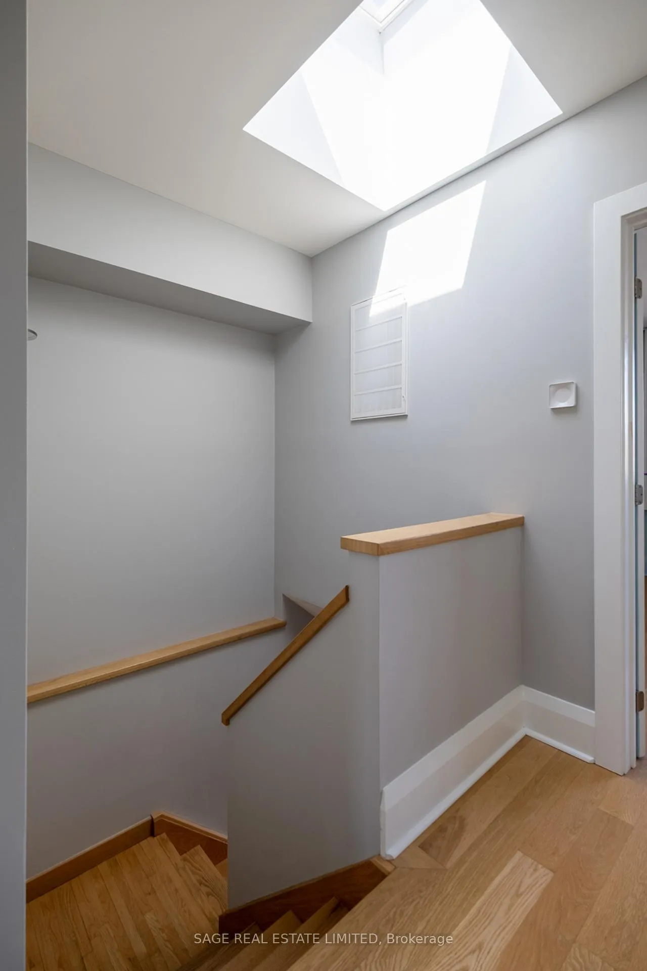 Photo 24 of 127 Browning Avenue, Toronto, Playter Estates-Danforth — HOMEH