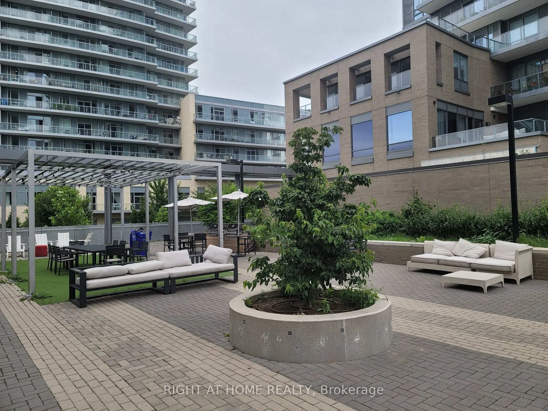 Photo 17 of Unit 1508, 56 Forest Manor Road, North York, Henry Farm — HOMEH