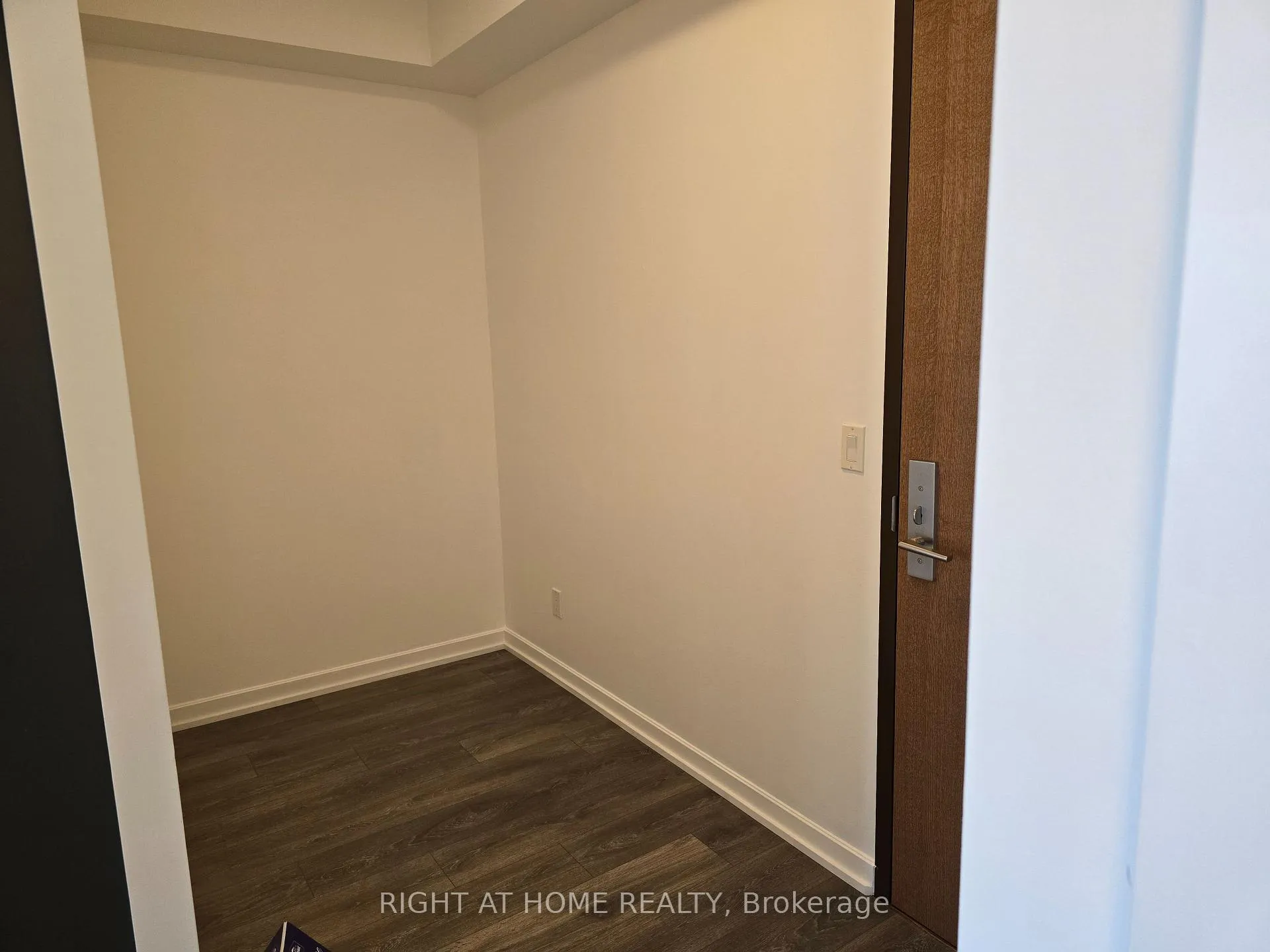 Photo 18 of Unit 1508, 56 Forest Manor Road, North York, Henry Farm — HOMEH