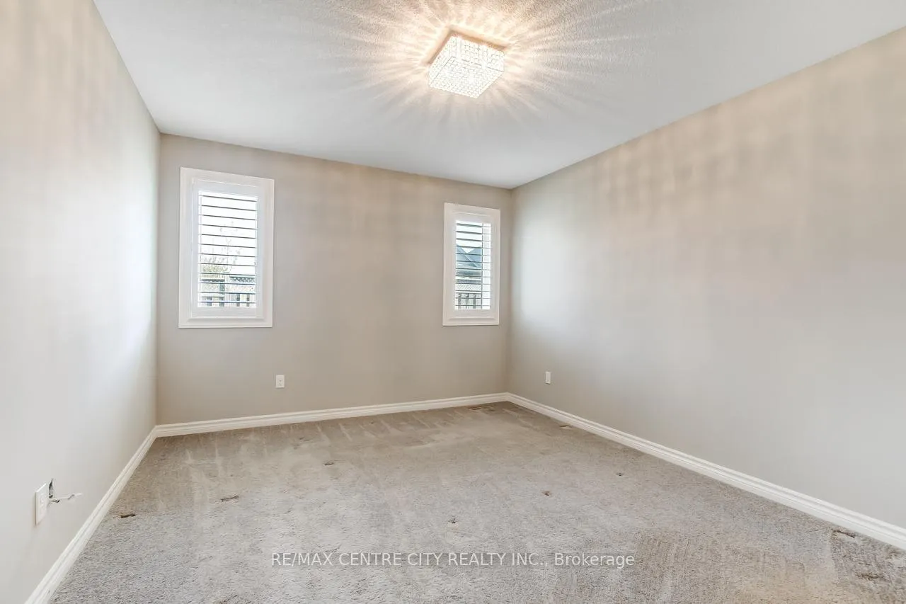 Photo 18 of Unit 5, 120 Southgate Parkway, St. Thomas — HOMEH