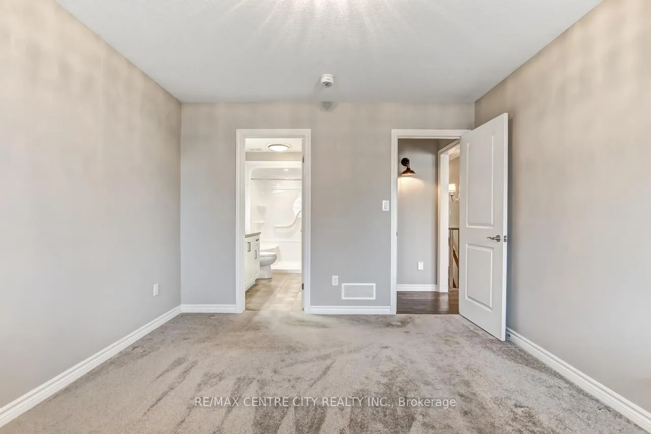 Photo 20 of Unit 5, 120 Southgate Parkway, St. Thomas — HOMEH