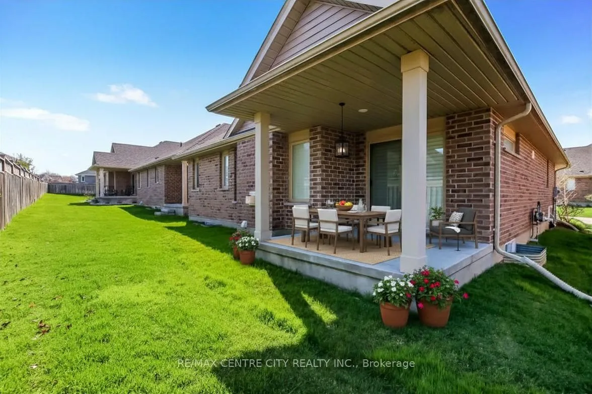 Photo 32 of Unit 5, 120 Southgate Parkway, St. Thomas — HOMEH