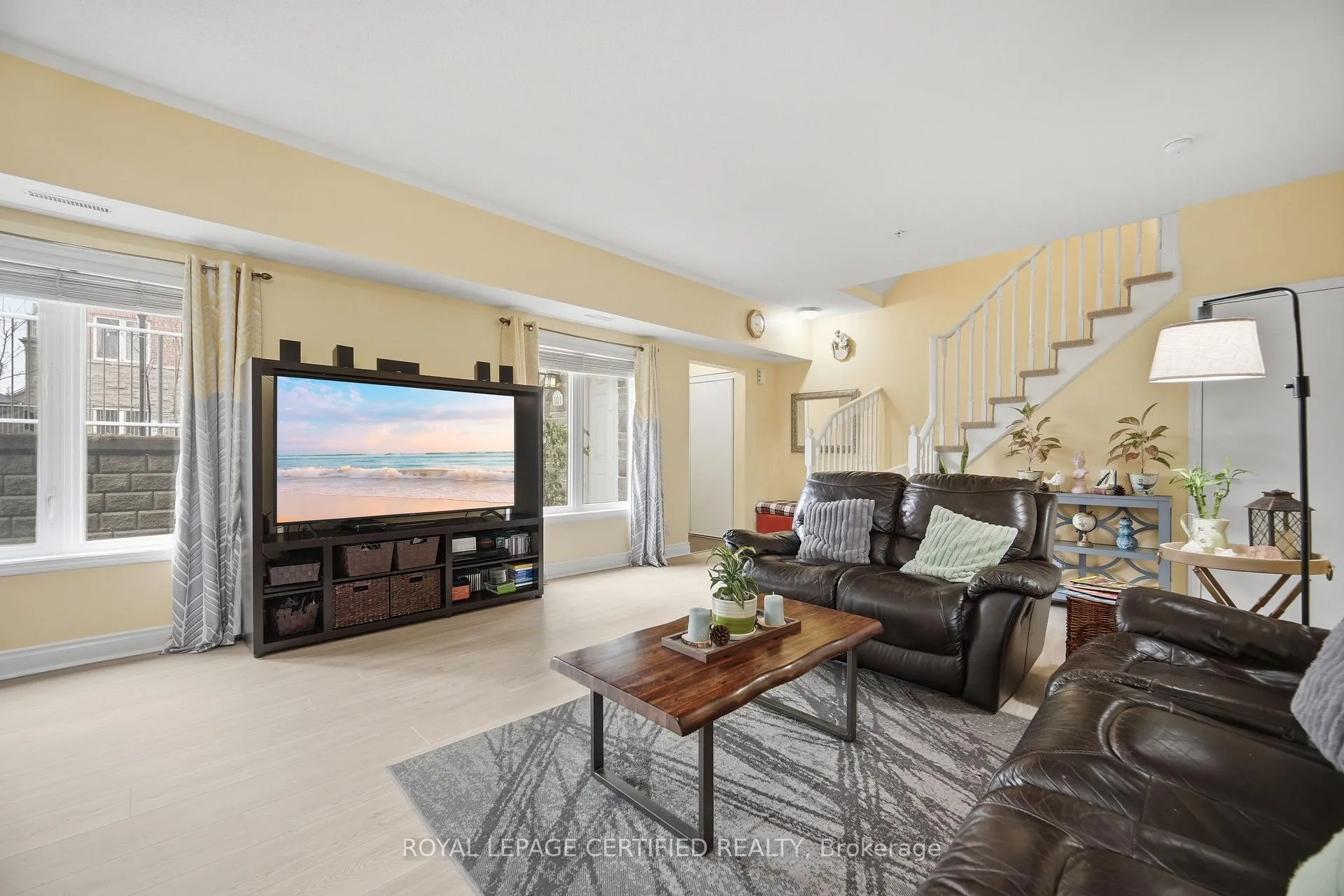 Photo 9 of Unit 101, 25 Richgrove Drive, Etobicoke, Willowridge-Martingrove-Richview — HOMEH