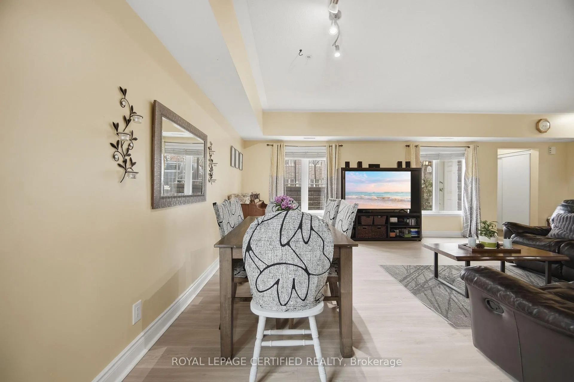 Photo 13 of Unit 101, 25 Richgrove Drive, Etobicoke, Willowridge-Martingrove-Richview — HOMEH