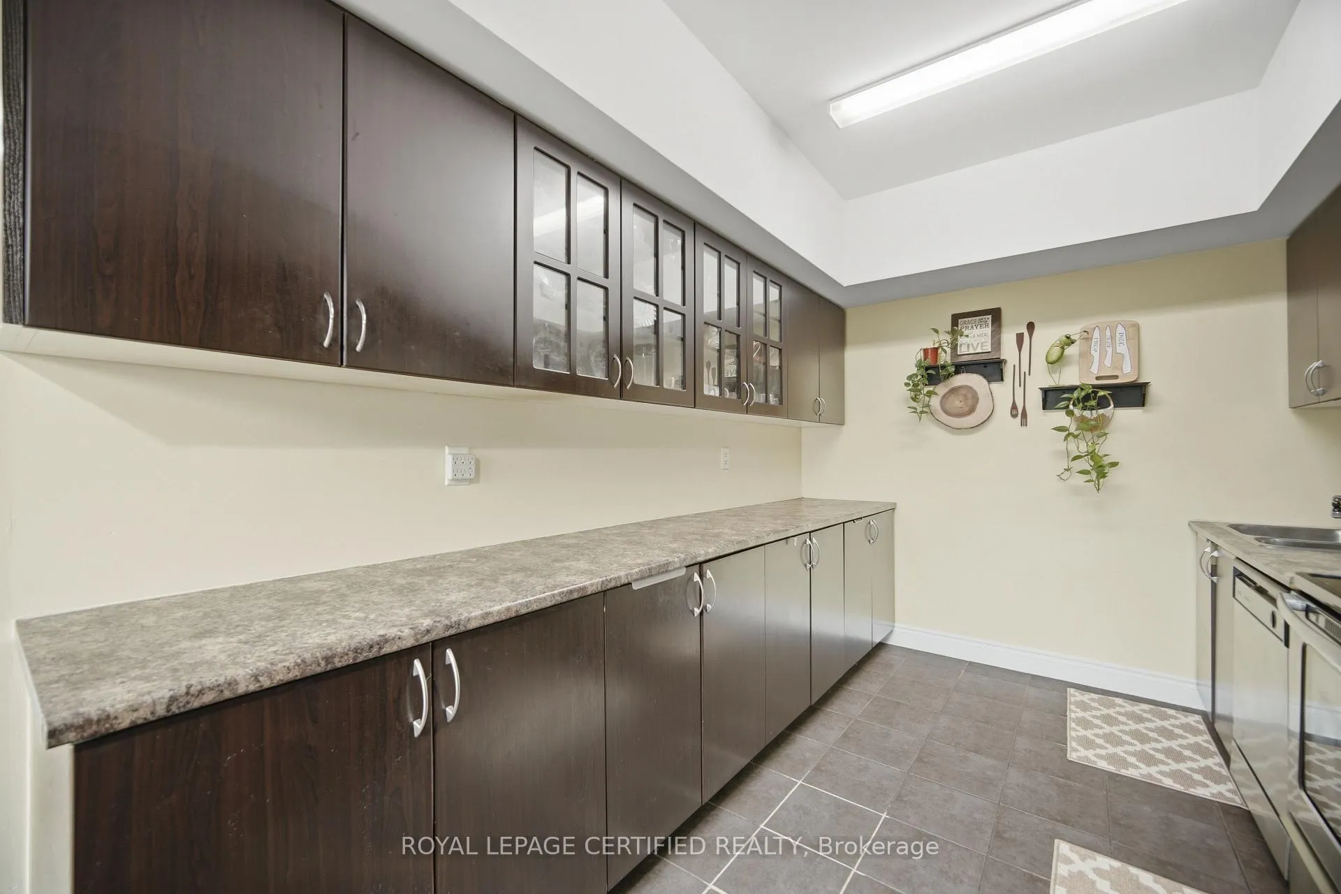 Photo 17 of Unit 101, 25 Richgrove Drive, Etobicoke, Willowridge-Martingrove-Richview — HOMEH