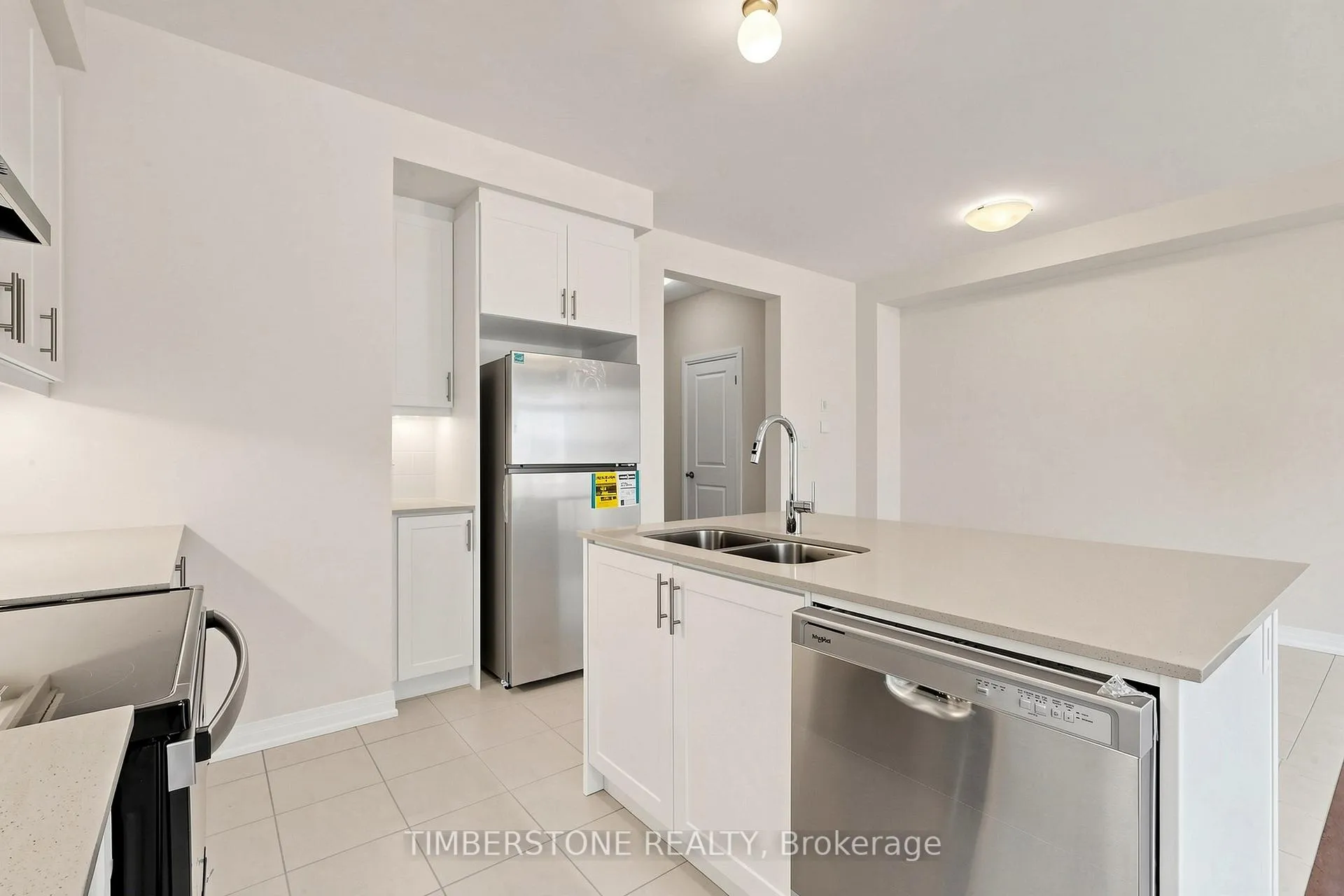 Photo 11 of 3316 Sandalwood Road, Pickering, Rural Pickering — HOMEH
