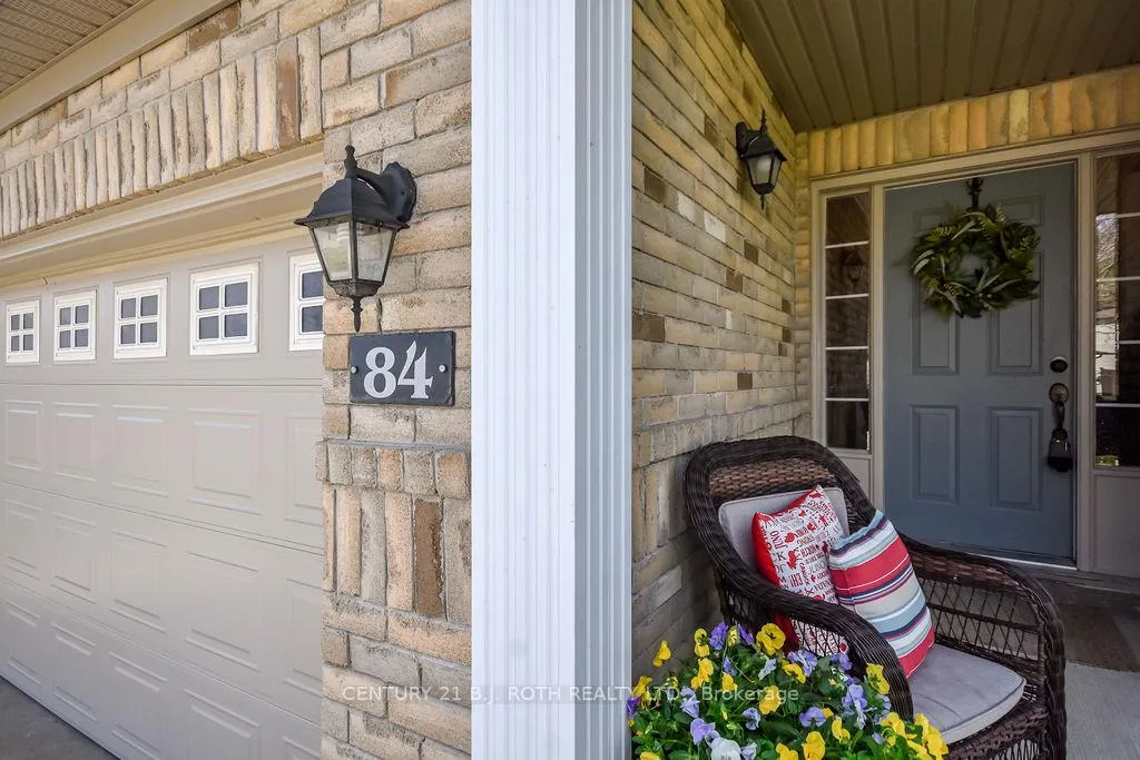 Photo 4 of 84 Truax Crescent, Essa, Angus — HOMEH