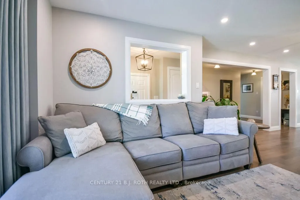 Photo 12 of 84 Truax Crescent, Essa, Angus — HOMEH