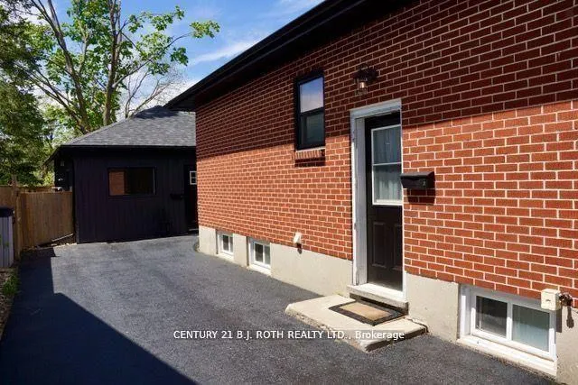 Photo 14 of 108 Nelson Street, Barrie, Codrington — HOMEH