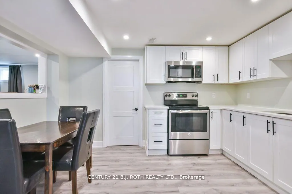 Photo 16 of 108 Nelson Street, Barrie, Codrington — HOMEH