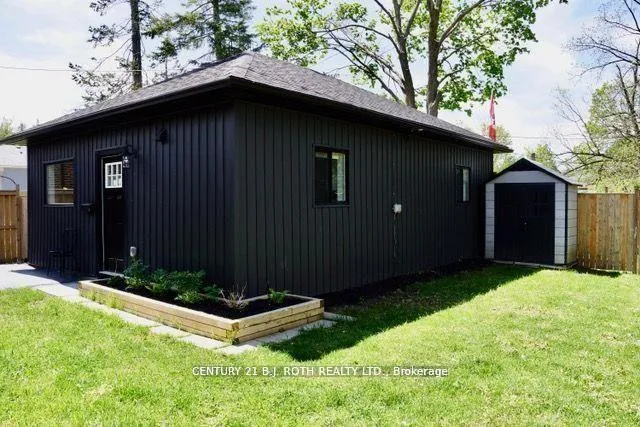 Photo 23 of 108 Nelson Street, Barrie, Codrington — HOMEH
