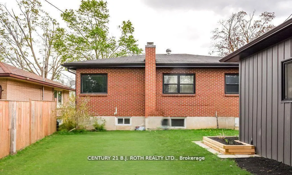 Photo 32 of 108 Nelson Street, Barrie, Codrington — HOMEH