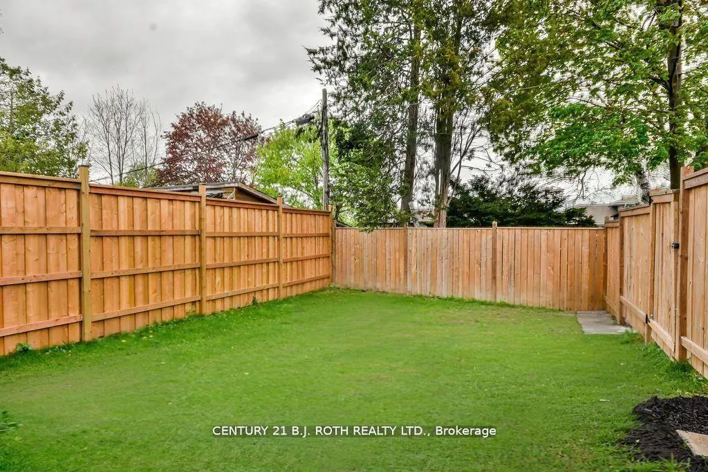 Photo 35 of 108 Nelson Street, Barrie, Codrington — HOMEH