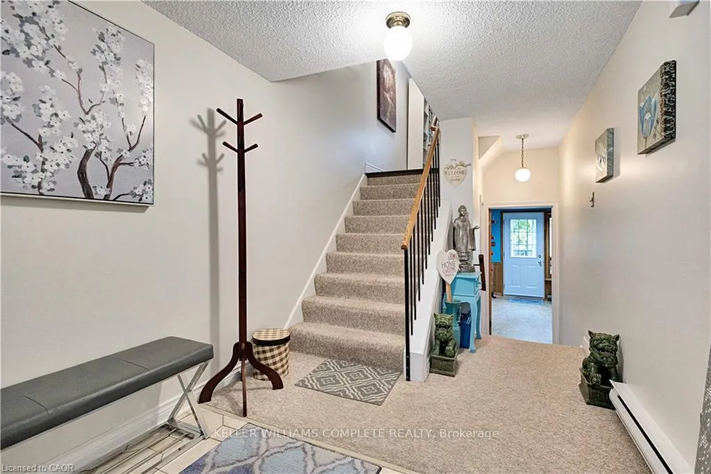 Photo 8 of 90 Ann Street, Hamilton, Dundas — HOMEH