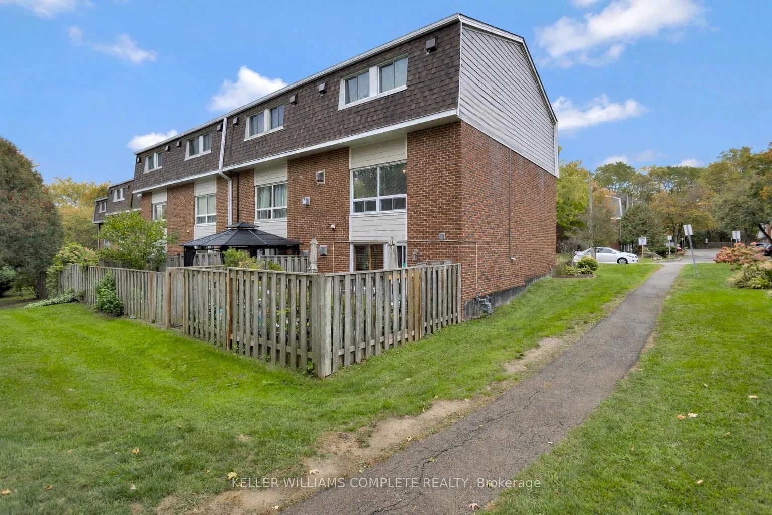 Photo 39 of 90 Ann Street, Hamilton, Dundas — HOMEH