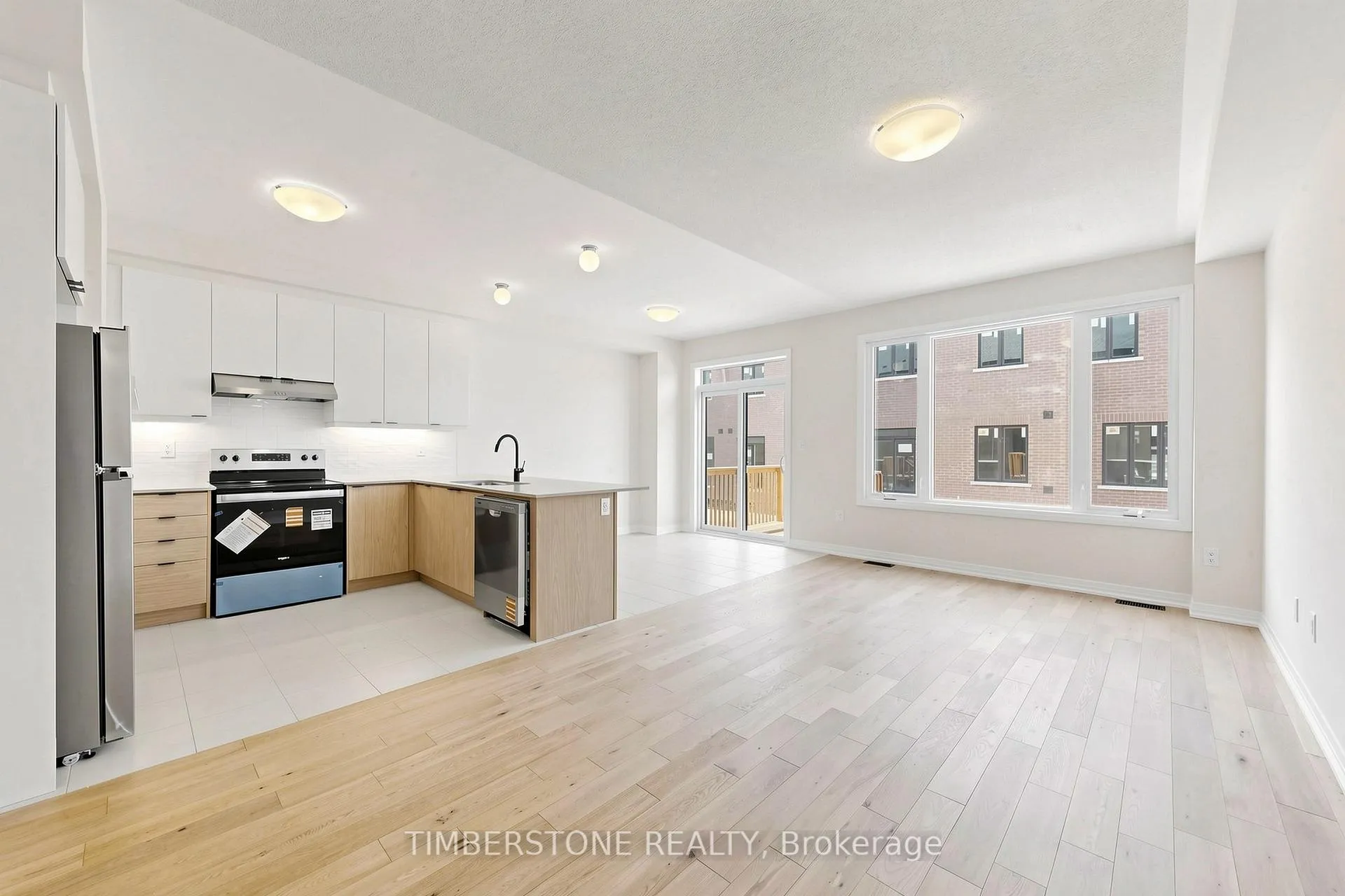 Photo 3 of 3318 Sandalwood Road, Pickering, Rural Pickering — HOMEH