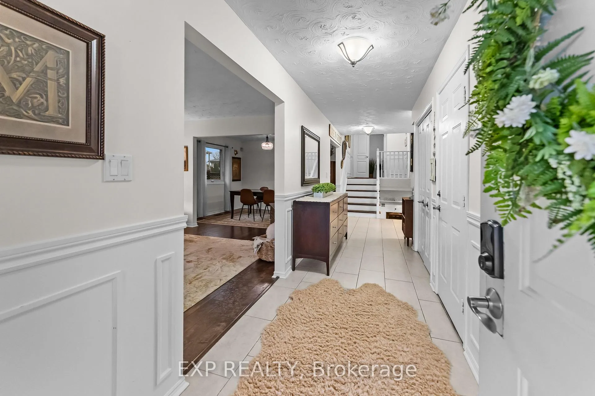 Photo 6 of 7752 Preakness Street, Niagara Falls, Ascot — HOMEH
