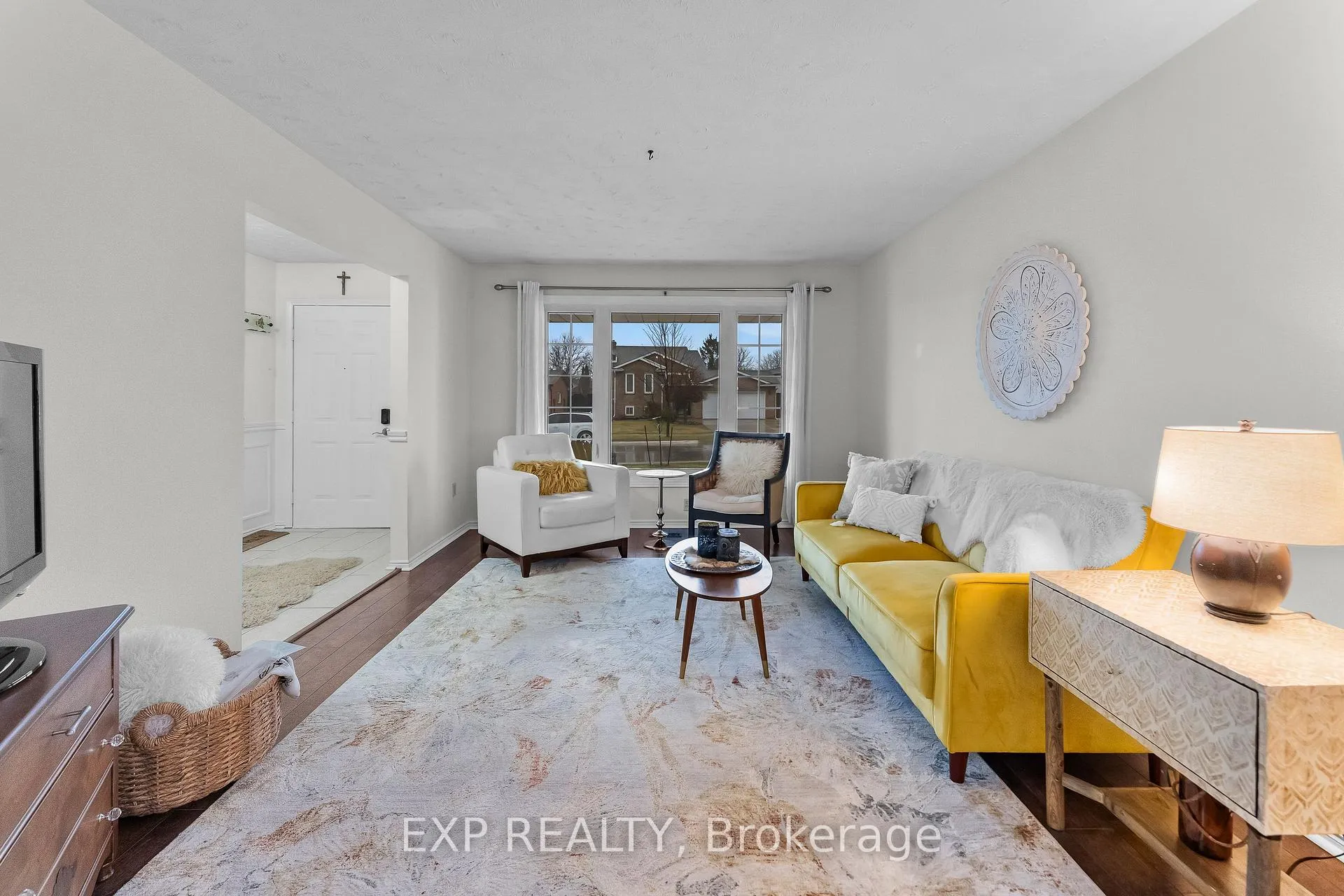 Photo 10 of 7752 Preakness Street, Niagara Falls, Ascot — HOMEH