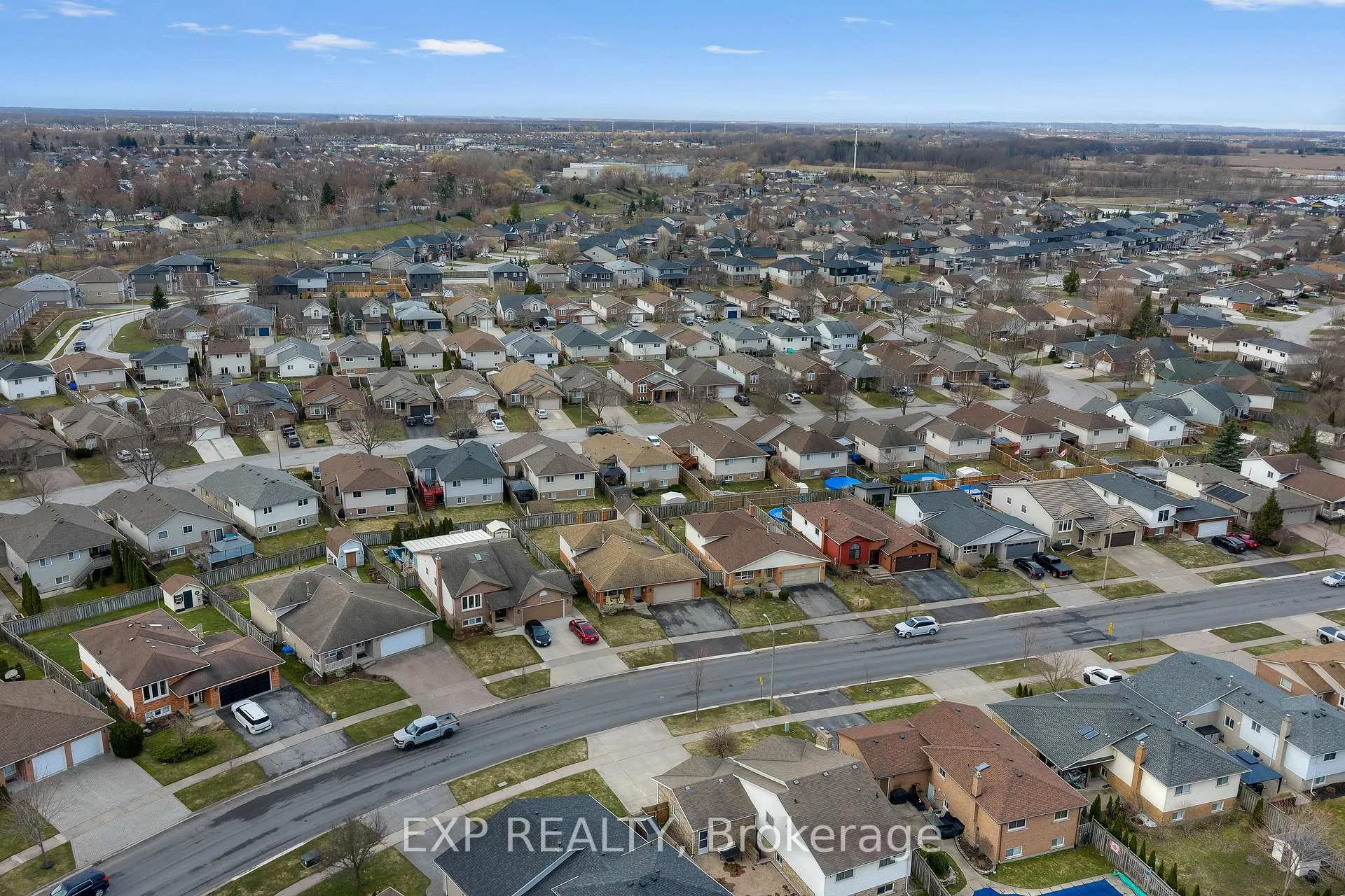 Photo 44 of 7752 Preakness Street, Niagara Falls, Ascot — HOMEH
