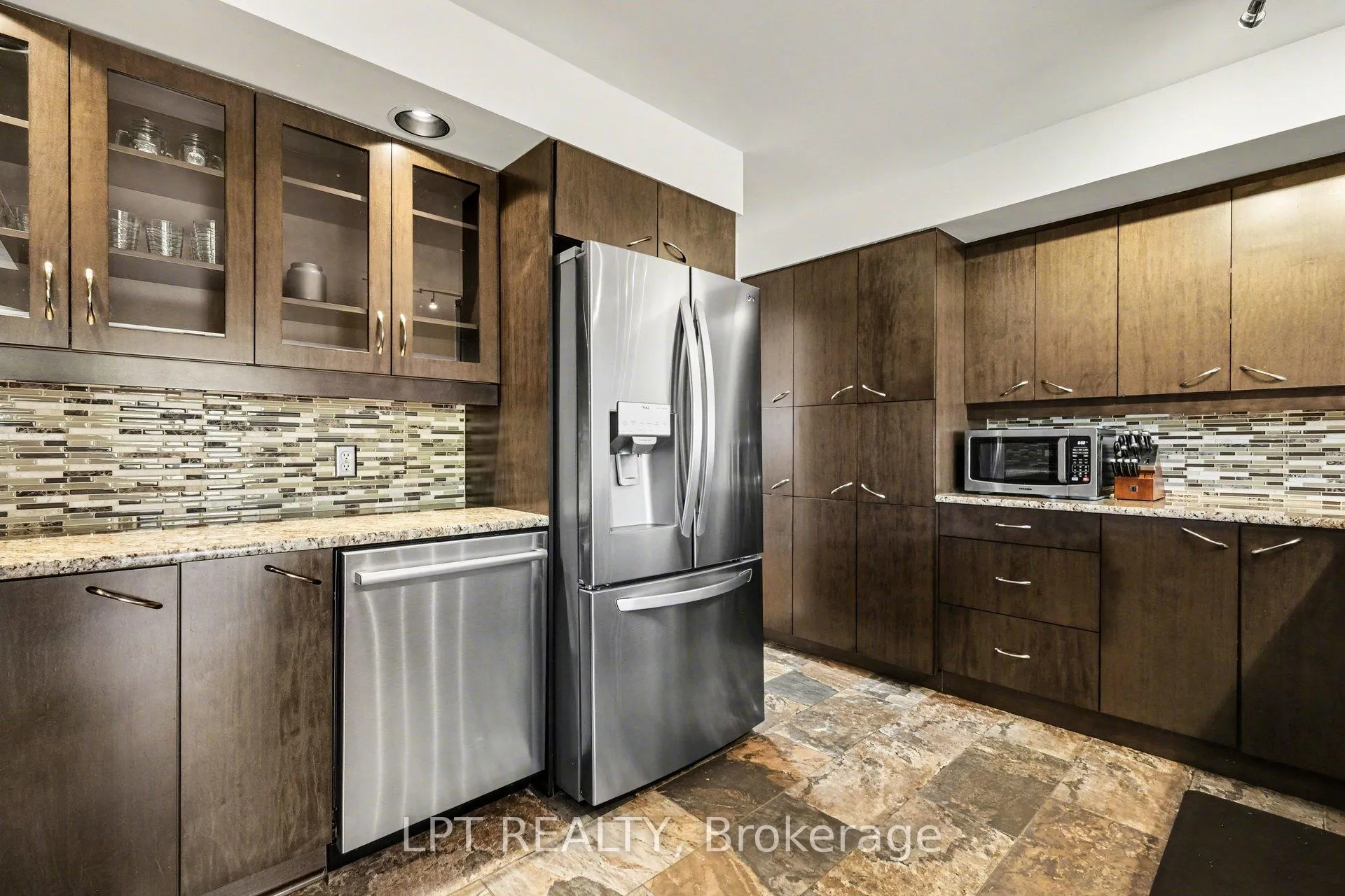 Photo 12 of 8297 Nashdale Drive, Ottawa, Osgoode Twp North of Reg Rd 6 — HOMEH