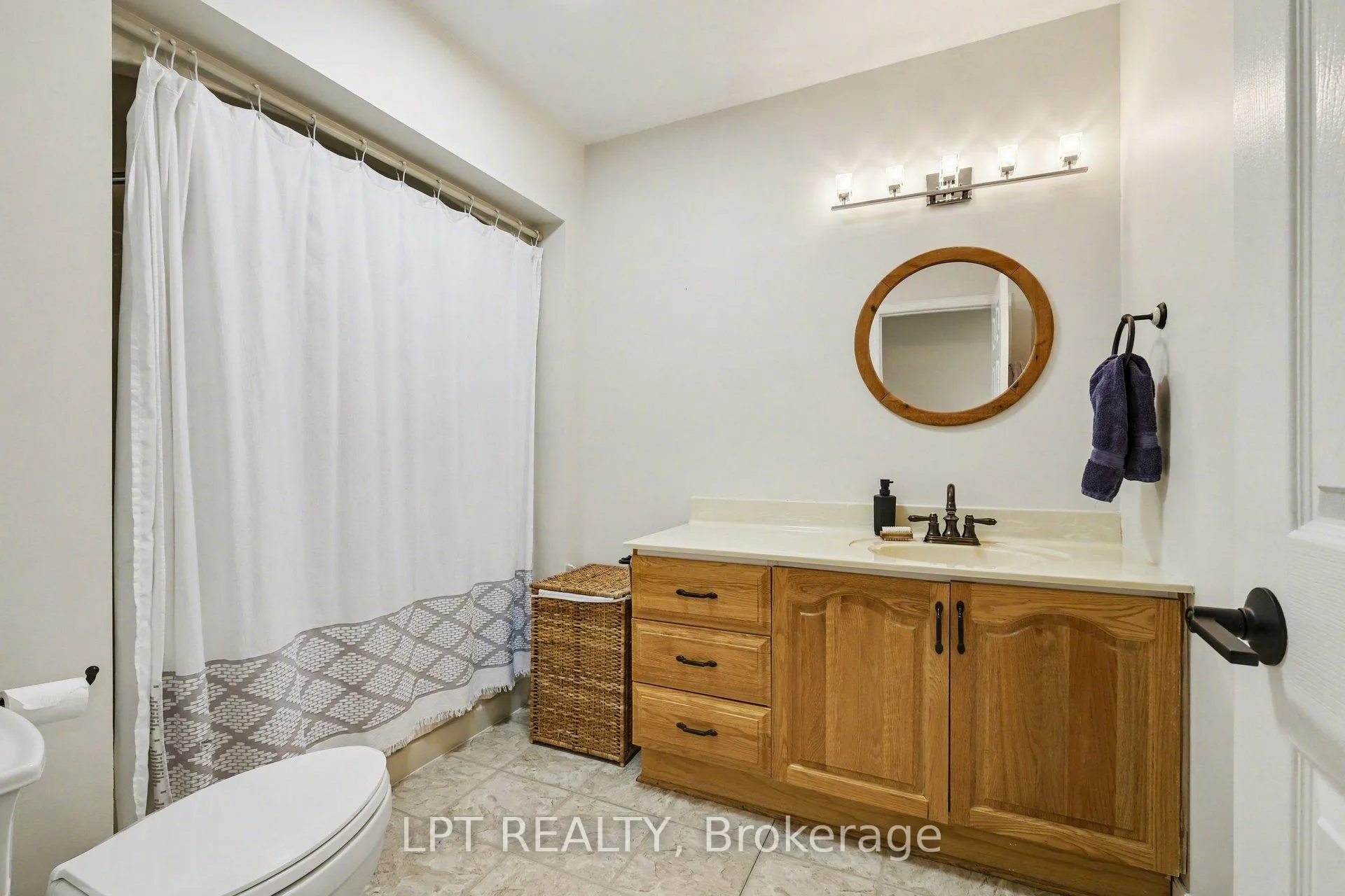 Photo 19 of 8297 Nashdale Drive, Ottawa, Osgoode Twp North of Reg Rd 6 — HOMEH