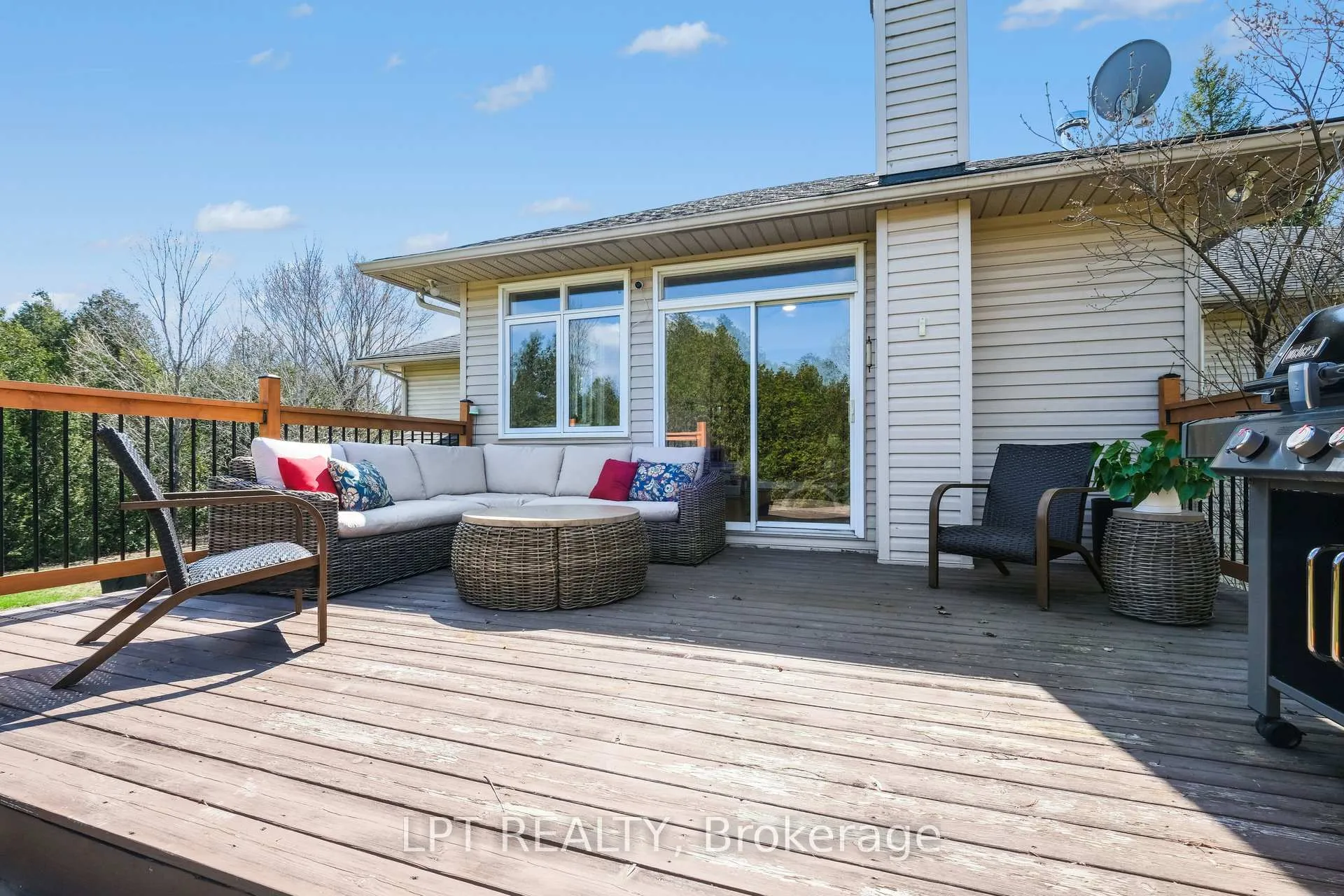 Photo 32 of 8297 Nashdale Drive, Ottawa, Osgoode Twp North of Reg Rd 6 — HOMEH