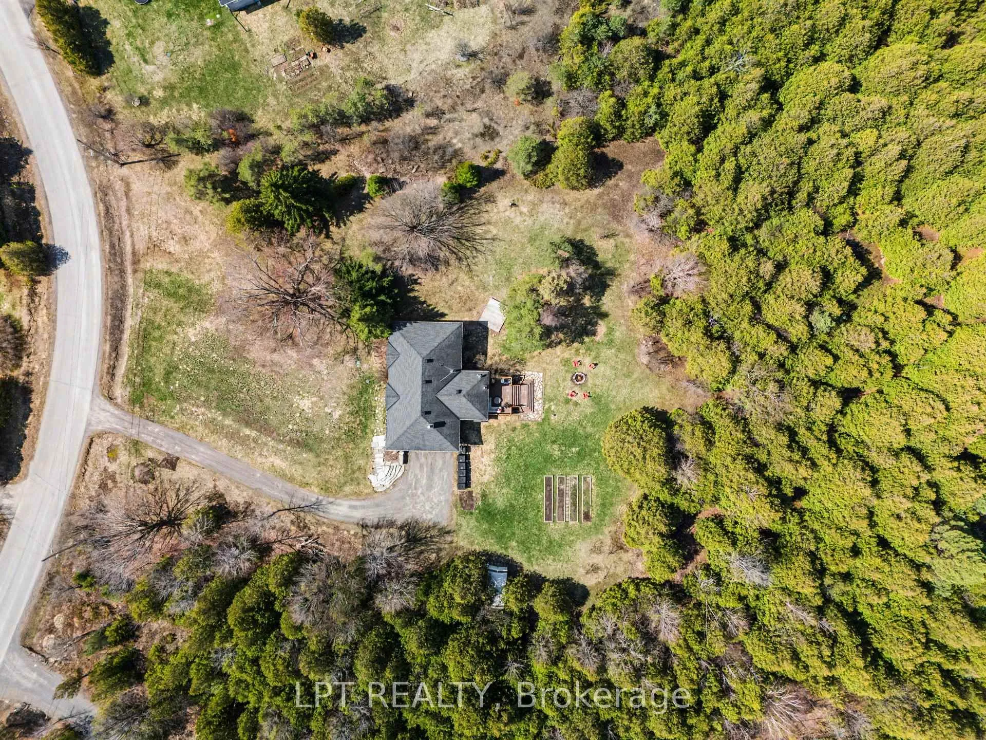 Photo 37 of 8297 Nashdale Drive, Ottawa, Osgoode Twp North of Reg Rd 6 — HOMEH