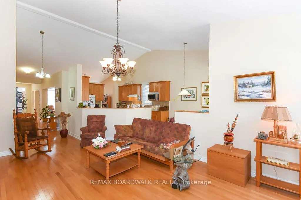 Photo 20 of 1861 Mickelberry Crescent, Ottawa, Notting Hill/Summerside — HOMEH