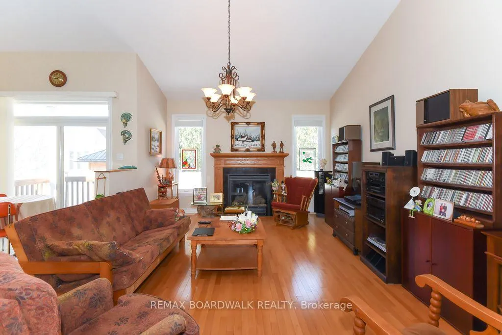 Photo 21 of 1861 Mickelberry Crescent, Ottawa, Notting Hill/Summerside — HOMEH