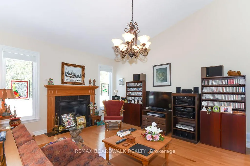 Photo 22 of 1861 Mickelberry Crescent, Ottawa, Notting Hill/Summerside — HOMEH