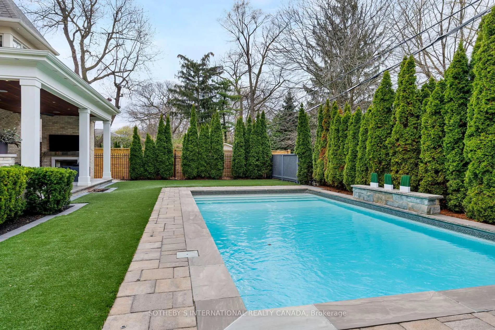 Photo 49 of 122 Wimbleton Road, Etobicoke, Edenbridge-Humber Valley — HOMEH