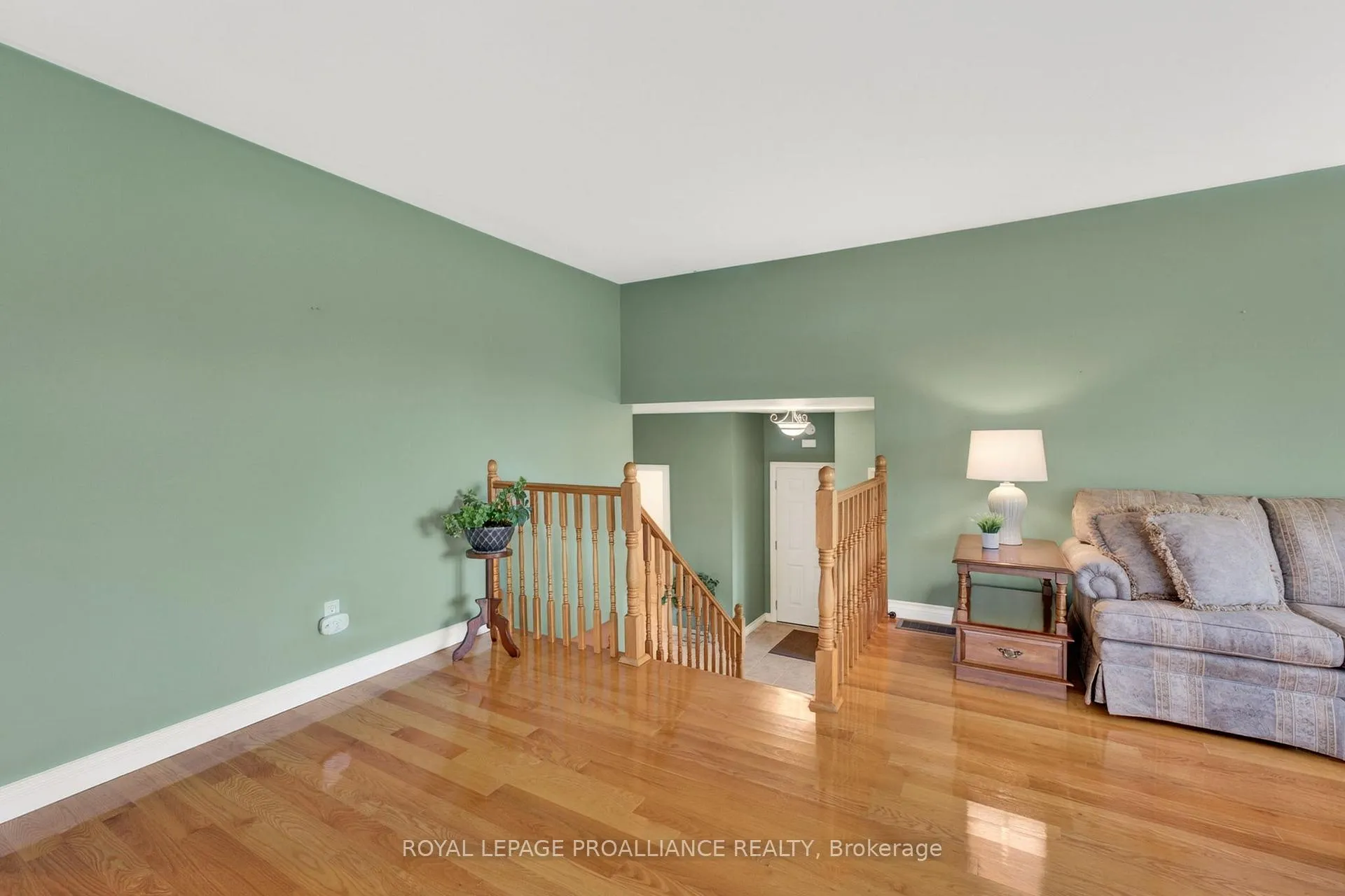 Photo 5 of 75 Homan Road, Belleville, Thurlow Ward — HOMEH