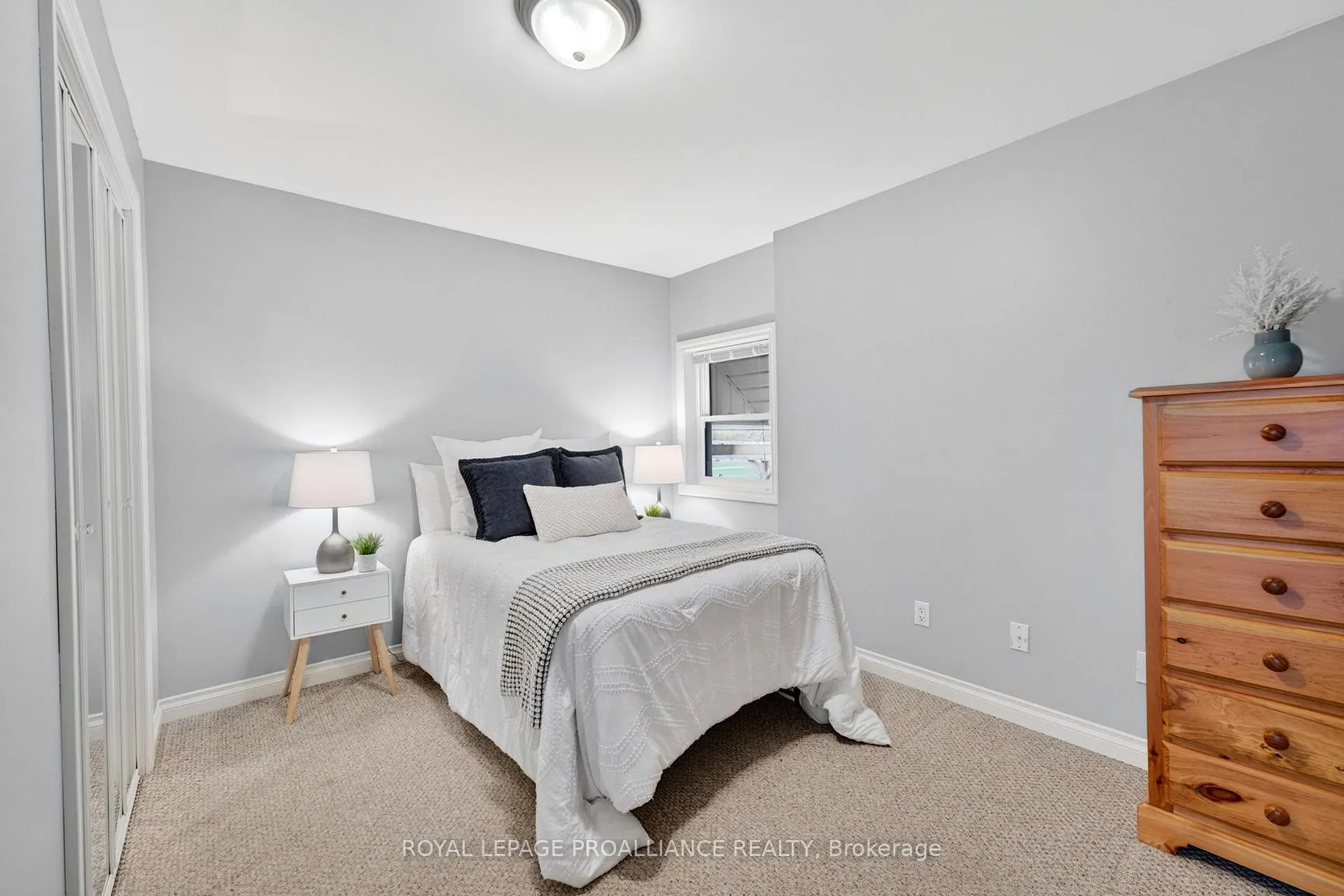 Photo 24 of 75 Homan Road, Belleville, Thurlow Ward — HOMEH