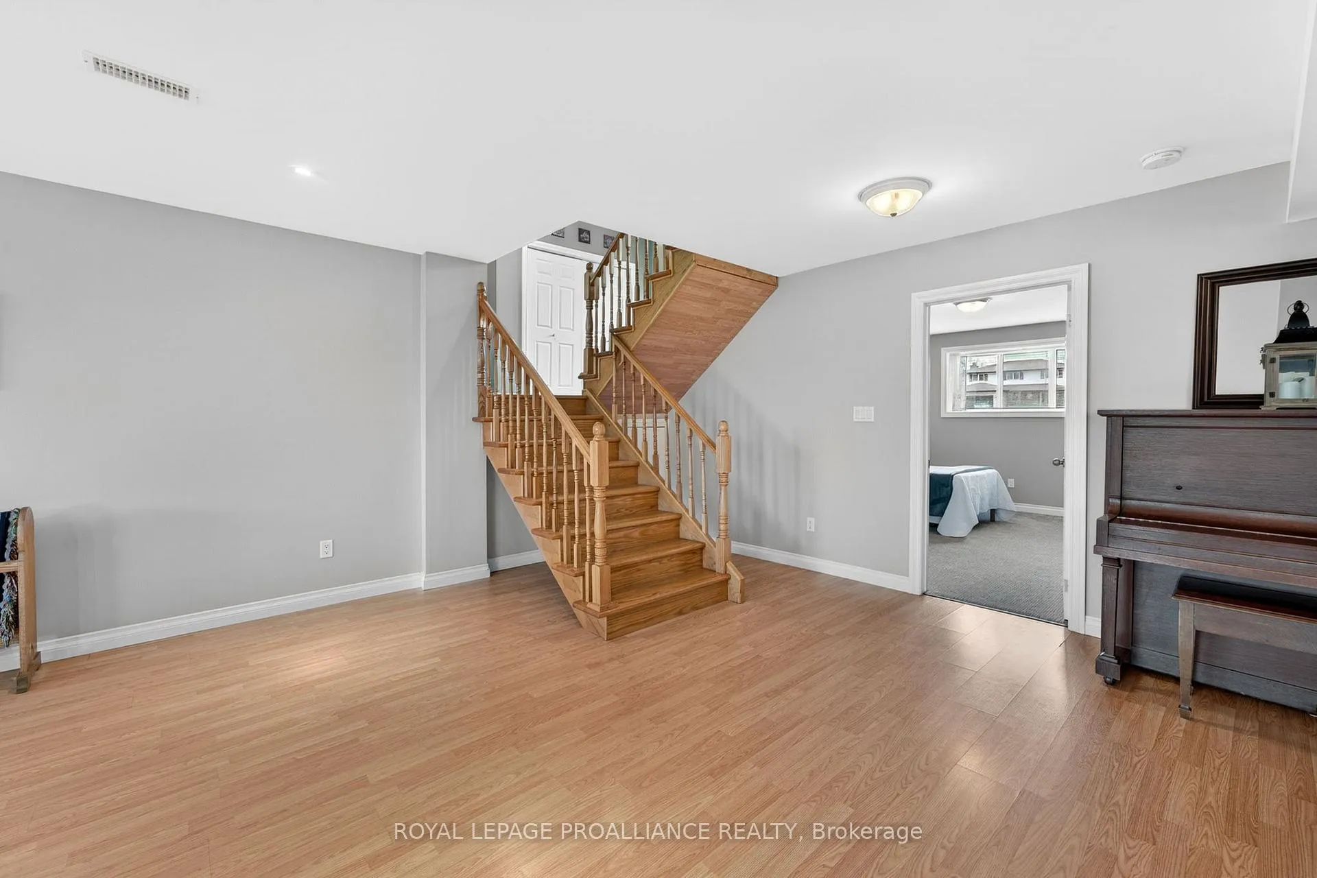 Photo 27 of 75 Homan Road, Belleville, Thurlow Ward — HOMEH