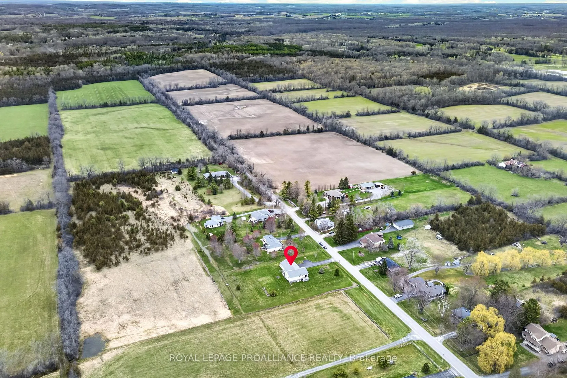 Photo 43 of 75 Homan Road, Belleville, Thurlow Ward — HOMEH