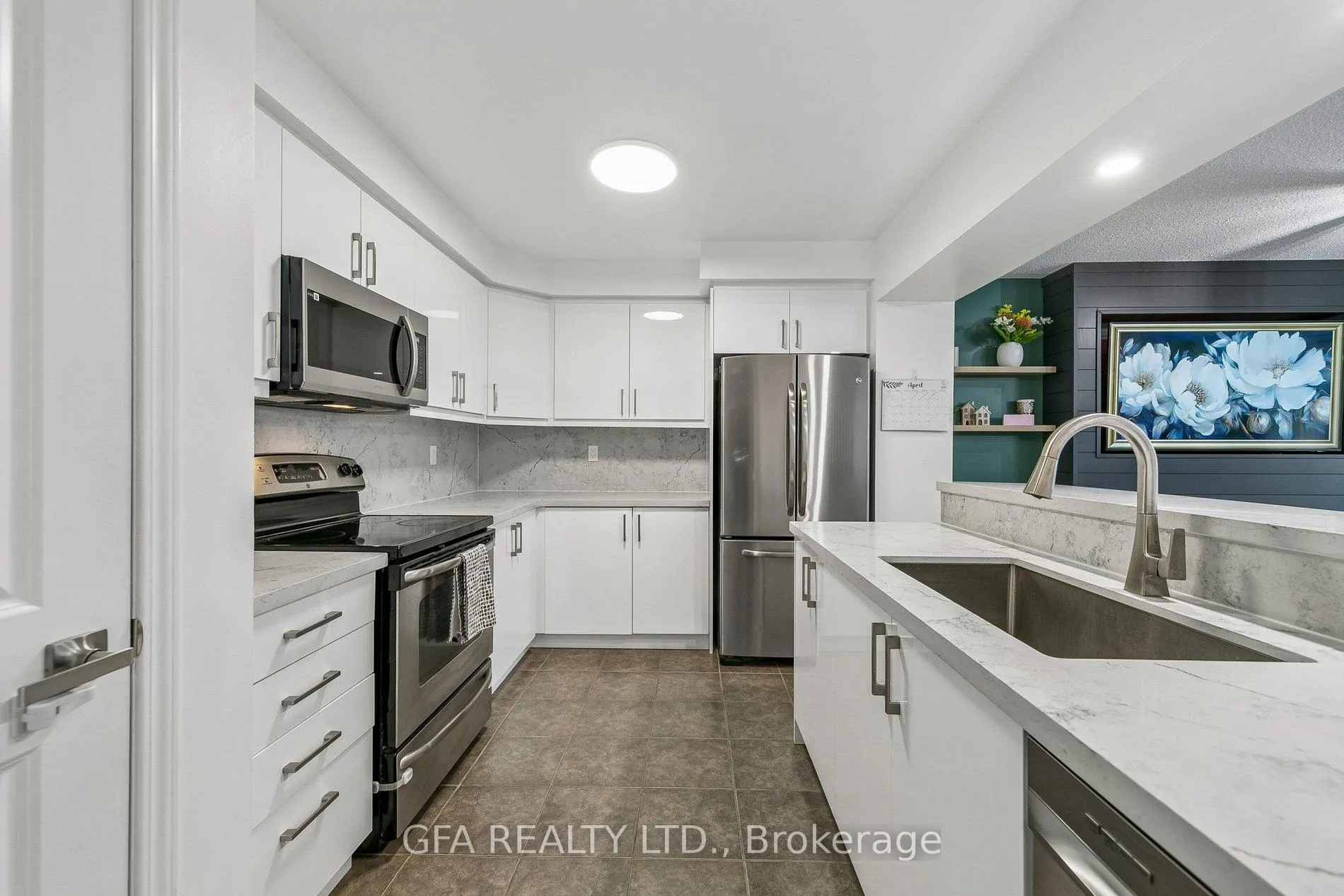 Photo 9 of 937 Nadalin Heights, Milton, Willmott — HOMEH