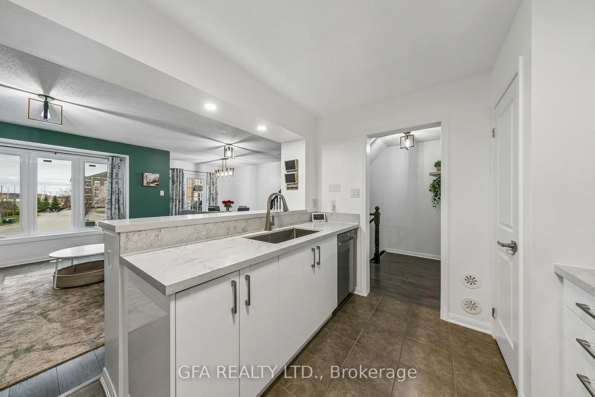 Photo 11 of 937 Nadalin Heights, Milton, Willmott — HOMEH