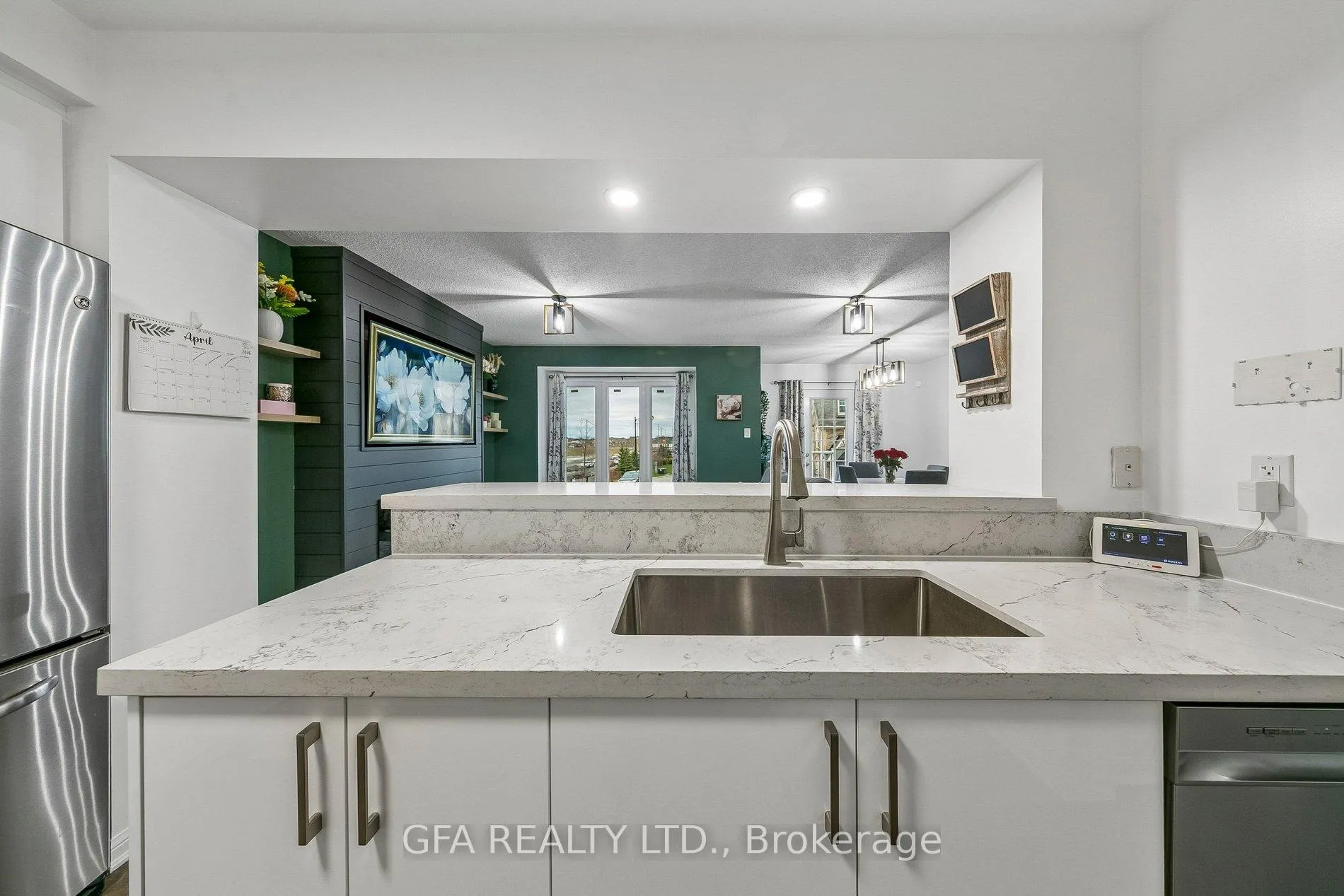 Photo 12 of 937 Nadalin Heights, Milton, Willmott — HOMEH